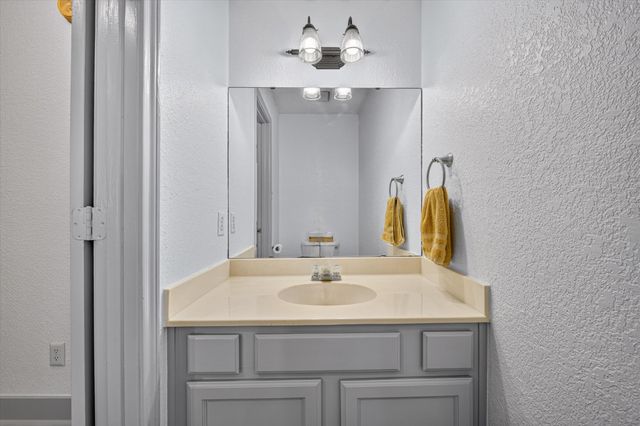 5646 Cancun Drive, North Richland Hills, TX 76180