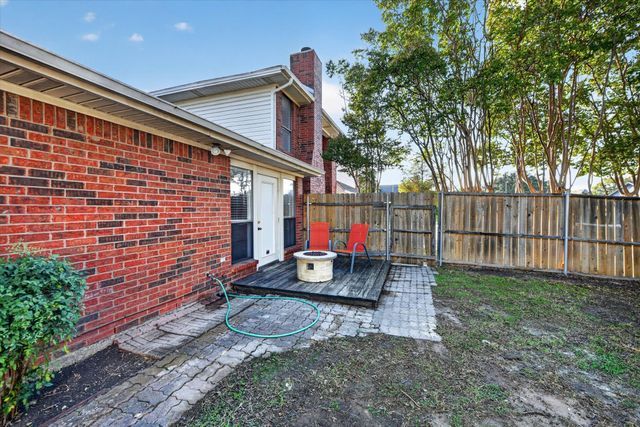 5646 Cancun Drive, North Richland Hills, TX 76180