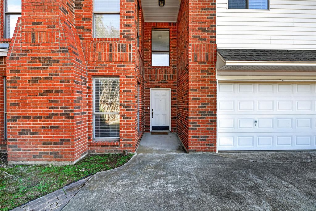 5646 Cancun Drive, North Richland Hills, TX 76180 — photo 4