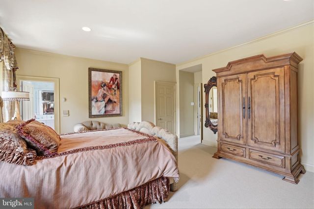 1035 WRIGHT DR, Huntingdon Valley, PA 19006
