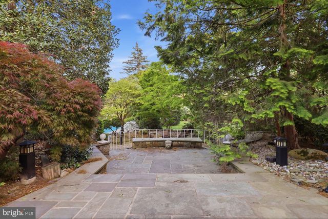 1035 WRIGHT DR, Huntingdon Valley, PA 19006