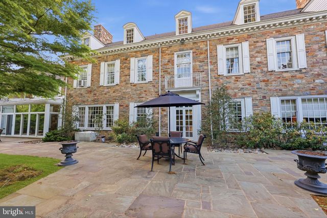 1035 WRIGHT DR, Huntingdon Valley, PA 19006