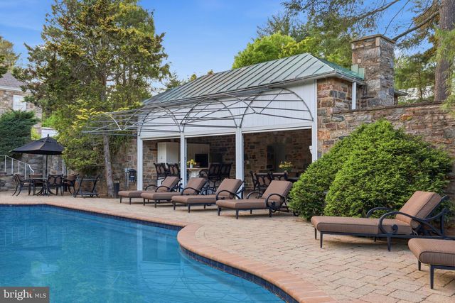 1035 WRIGHT DR, Huntingdon Valley, PA 19006