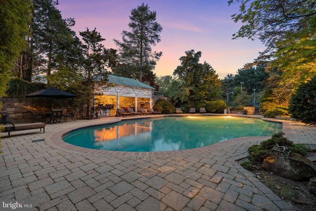 1035 WRIGHT DR, Huntingdon Valley, PA 19006