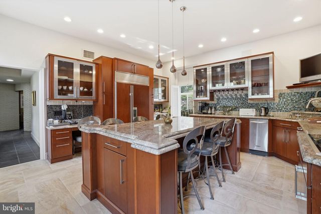 1035 WRIGHT DR, Huntingdon Valley, PA 19006
