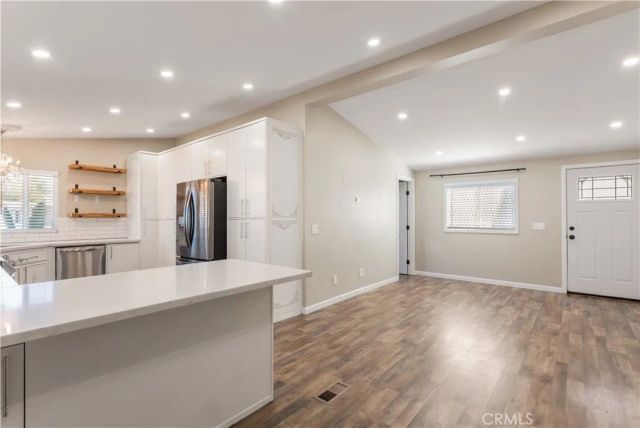 3701 Fillmore 10, Riverside, CA 92505