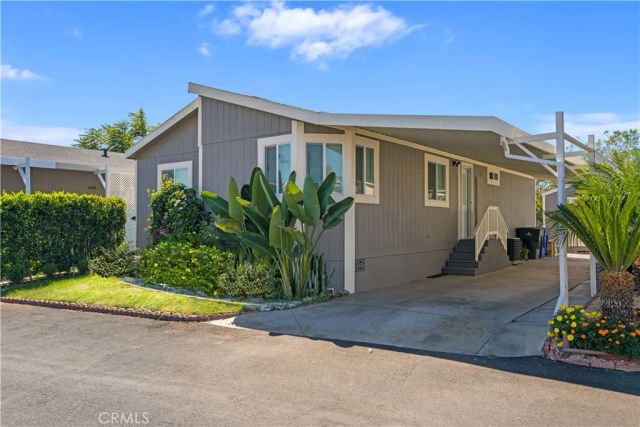 3701 Fillmore 10, Riverside, CA 92505