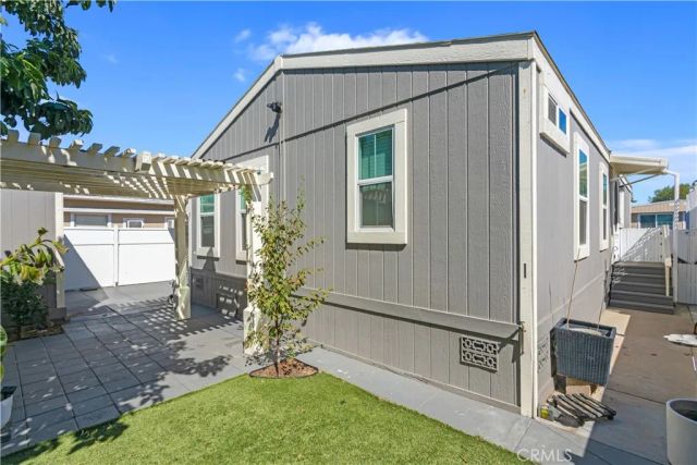 3701 Fillmore 10, Riverside, CA 92505