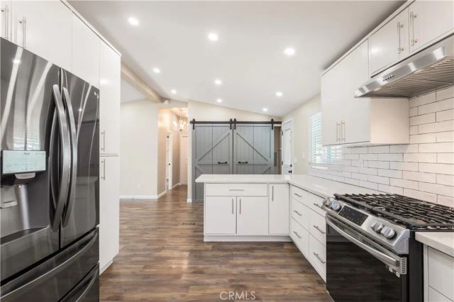 3701 Fillmore 10, Riverside, CA 92505