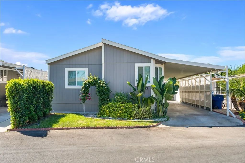 3701 Fillmore 10, Riverside, CA 92505