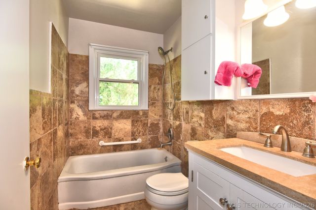530 S 19th Street, Collinsville, OK 74021