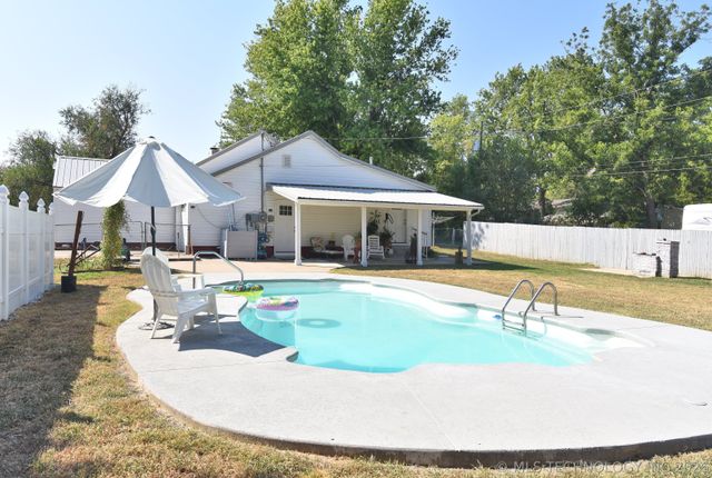 530 S 19th Street, Collinsville, OK 74021