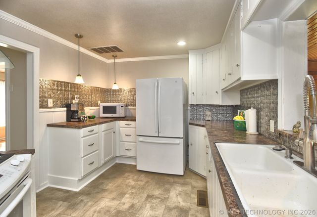 530 S 19th Street, Collinsville, OK 74021