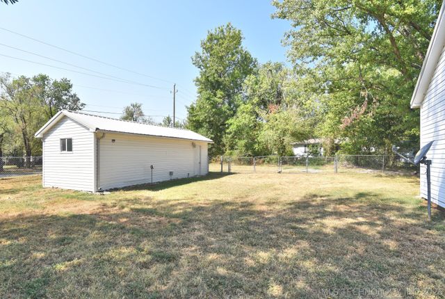 530 S 19th Street, Collinsville, OK 74021