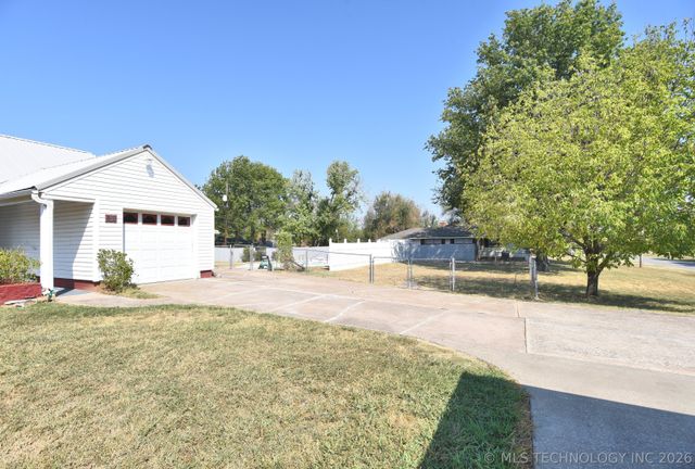 530 S 19th Street, Collinsville, OK 74021