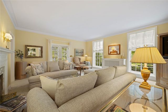 406 Hillside Drive, Sewickley Heights, PA 15143