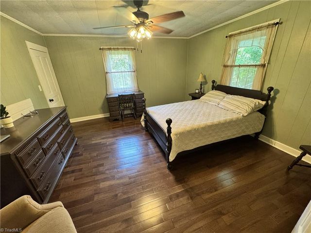 137 Old Rockford Road, Dobson, NC 27017
