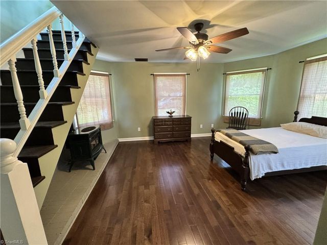 137 Old Rockford Road, Dobson, NC 27017