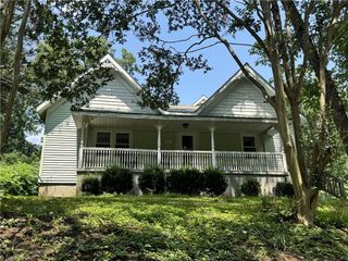 137 Old Rockford Road, Dobson, NC 27017