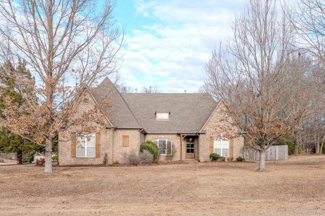 10 POST OAK CV, Eads, TN 38028