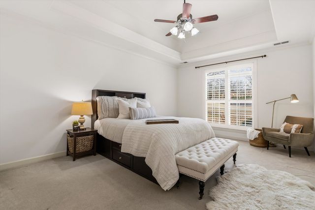 10 POST OAK CV, Eads, TN 38028