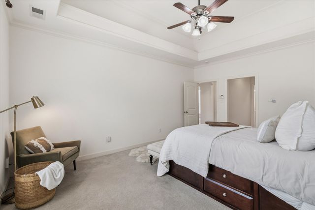 10 POST OAK CV, Eads, TN 38028