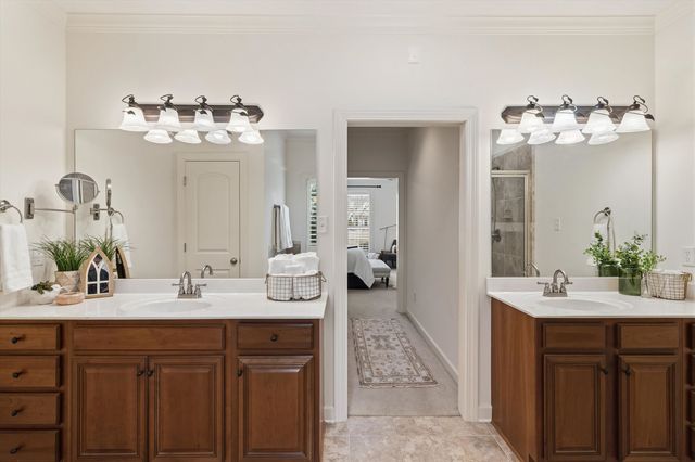 10 POST OAK CV, Eads, TN 38028