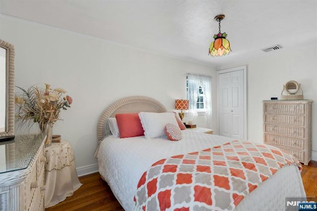 138 Lincoln Avenue, Wood Ridge, NJ 07075