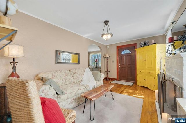 138 Lincoln Avenue, Wood Ridge, NJ 07075