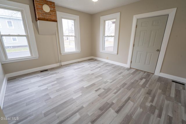 101 Washington Street, Johnstown, NY 12095