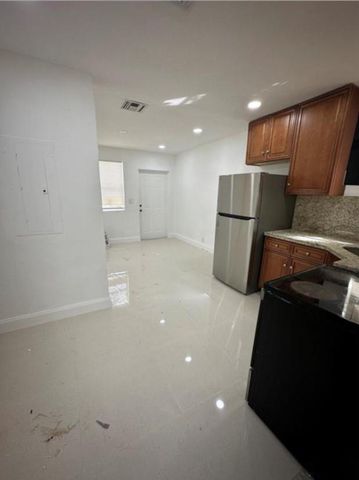 2312 Cleveland St 2312, Hollywood, FL 33020