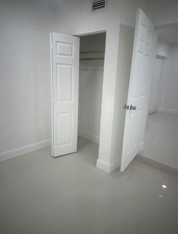 2312 Cleveland St 2312, Hollywood, FL 33020