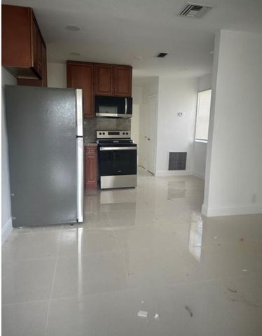 2312 Cleveland St 2312, Hollywood, FL 33020