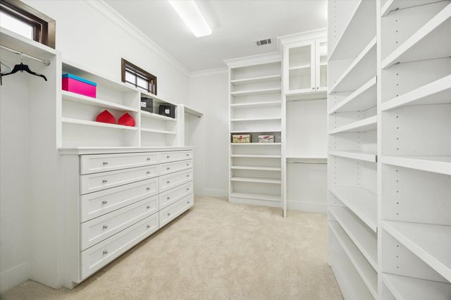 5556 Lynbrook Drive, Houston, TX 77056