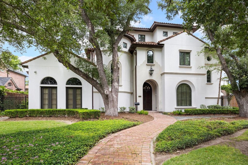 5556 Lynbrook Drive, Houston, TX 77056