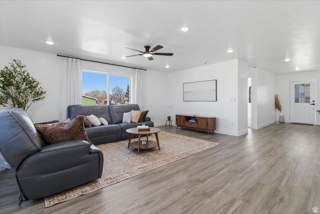 268 N SALINA CREEK DR, Salina, UT 84654