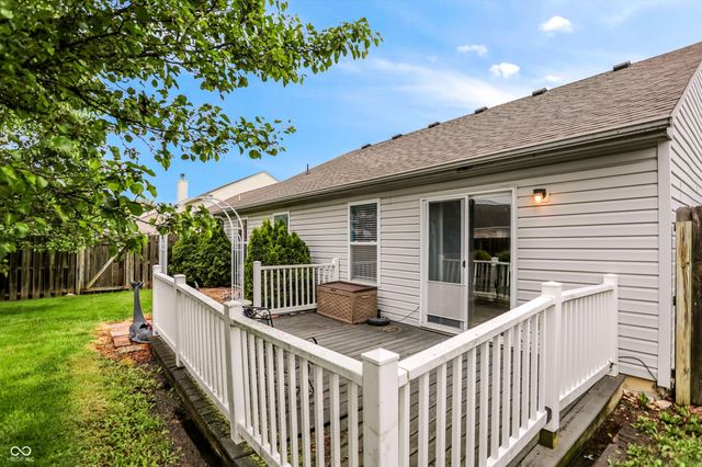 10229 Morning Light Drive, Avon, IN 46123