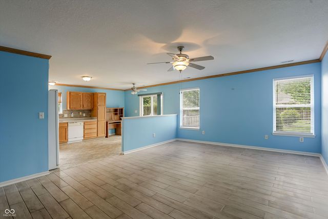 10229 Morning Light Drive, Avon, IN 46123