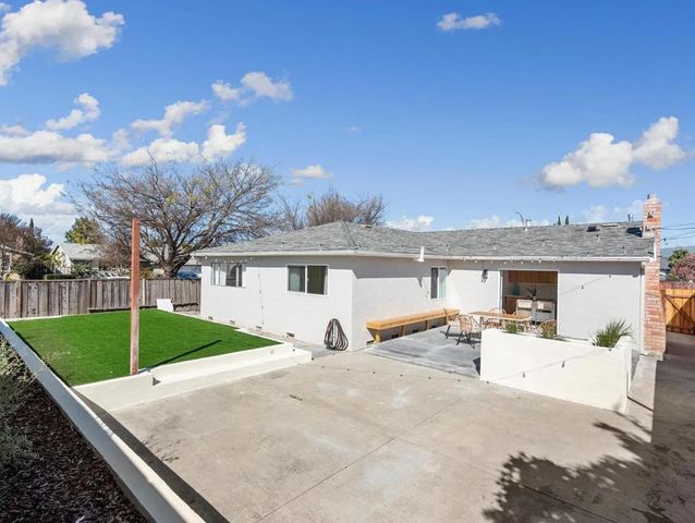 2902 Edenbank Court, San Jose, CA 95148