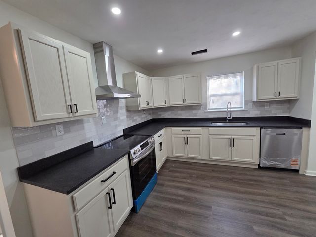 4571 WHITE FOX ST, Memphis, TN 38109