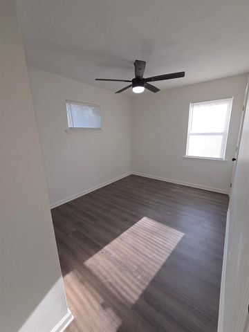 4571 WHITE FOX ST, Memphis, TN 38109