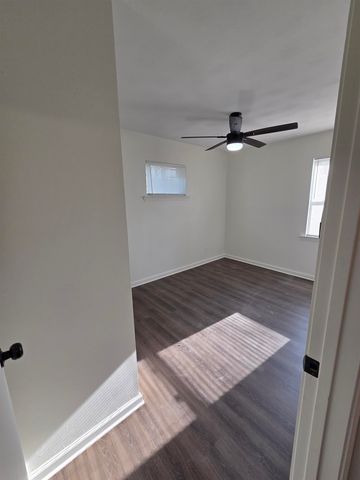 4571 WHITE FOX ST, Memphis, TN 38109