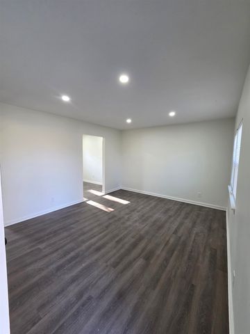 4571 WHITE FOX ST, Memphis, TN 38109