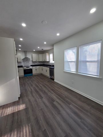 4571 WHITE FOX ST, Memphis, TN 38109