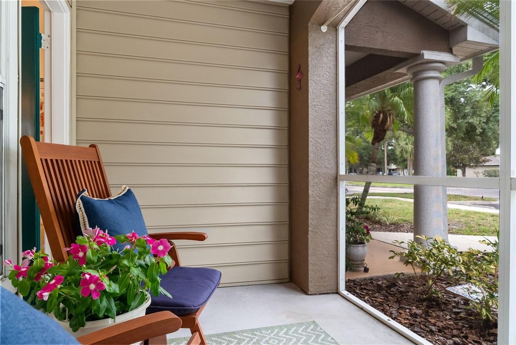 Image 22 of property listing at 8933 MANOR LOOP 104, Bradenton, FL 34202