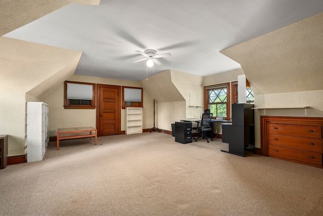 121 State St, Framingham, MA 01702