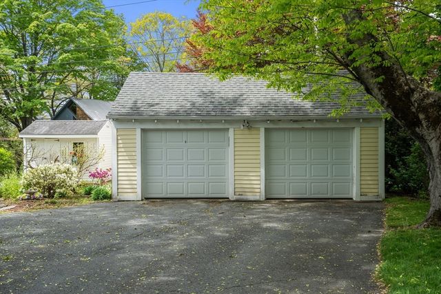 121 State St, Framingham, MA 01702