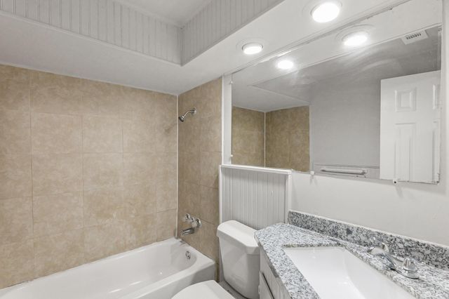 414 Grantham Road, Baytown, TX 77521