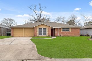 414 Grantham Road, Baytown, TX 77521