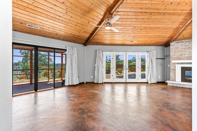 15897 Keson Pl, Grass Valley, CA 95949